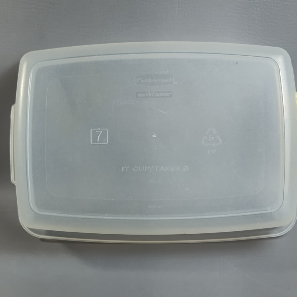 Rubbermaid Servin Saver Lot Of 3- (2) #10 12 Oz & #10 17 Cup Almond Rectangle - Picture 9 of 16